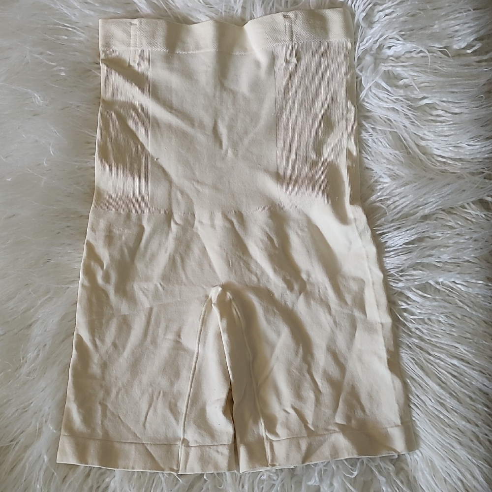 High-Waisted Cream Shapewear